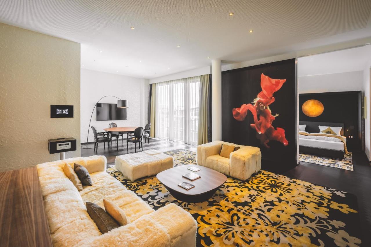 Hotel Kameha Grand Bonn Extérieur photo A suite at the Mandarin Oriental, Munich