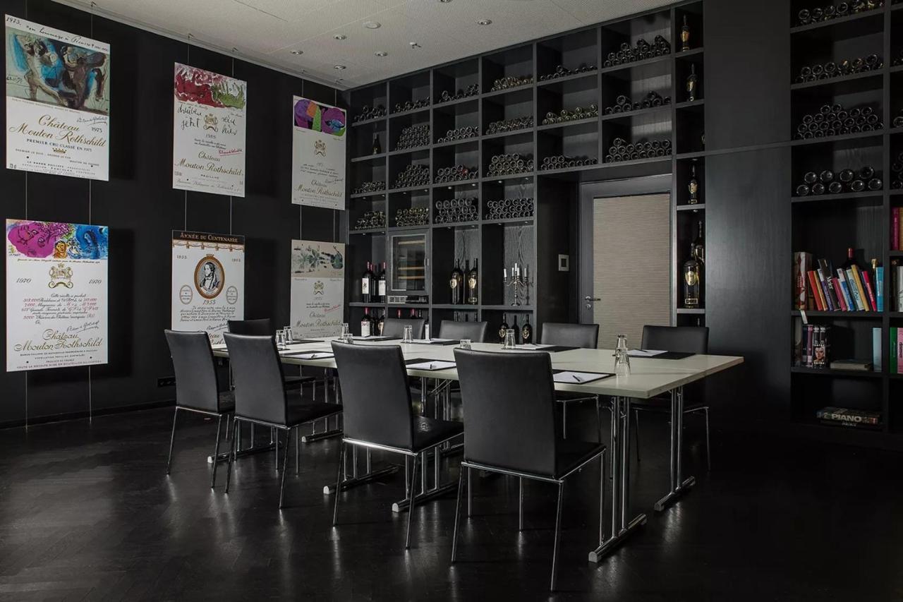 Hotel Kameha Grand Bonn Extérieur photo Wine tasting room at the winery